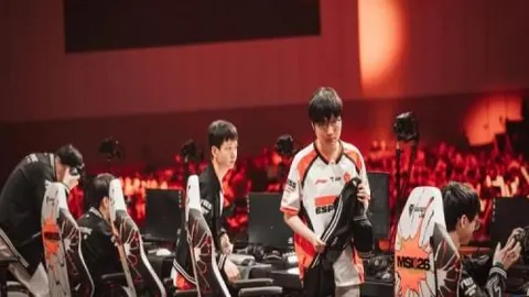 55125中国彩吧 071944 4